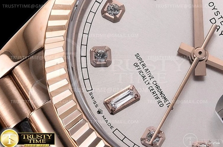 0901 RDD0219J – DayDate 36mm FreshLook 697